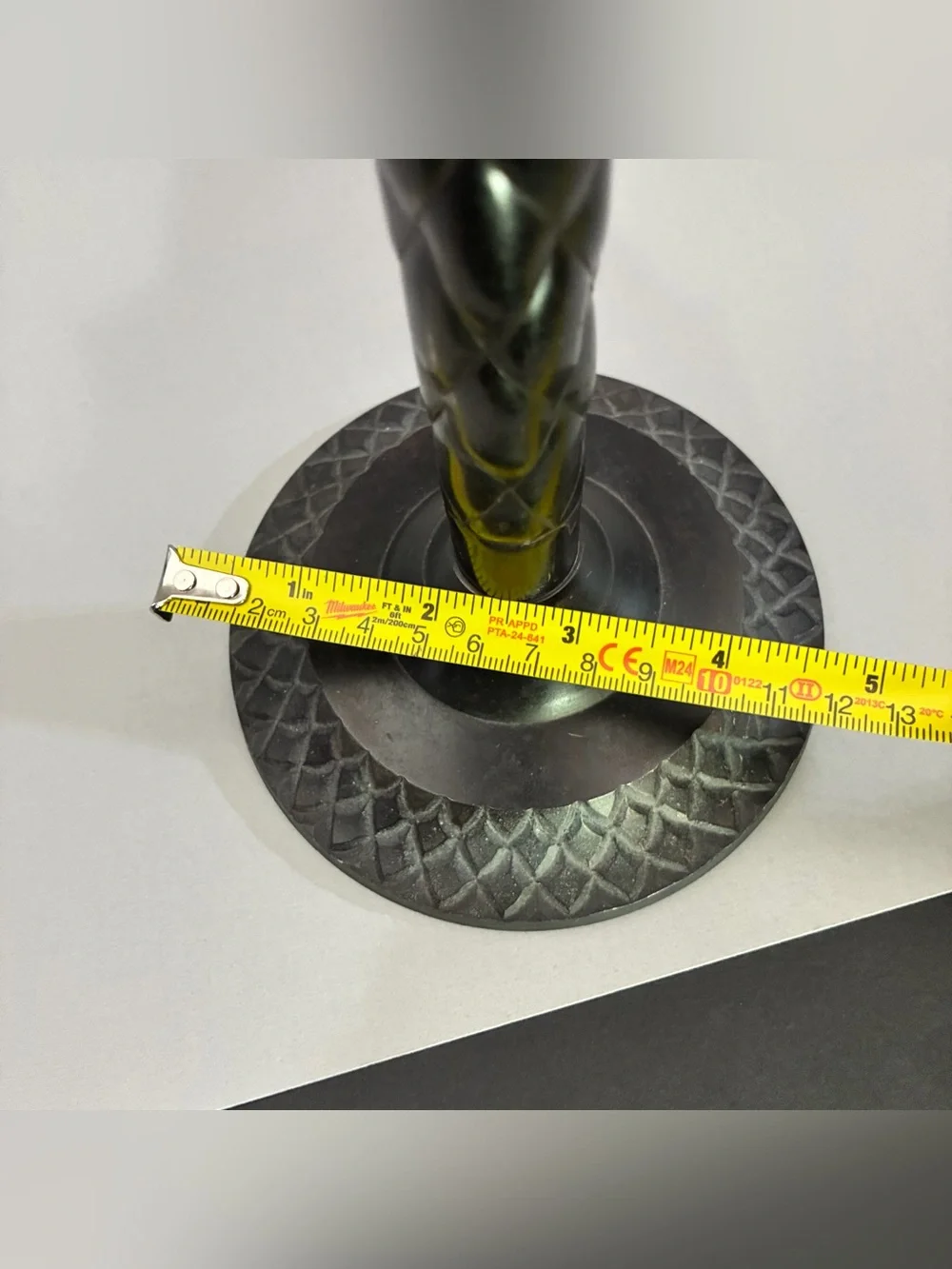 Decorative Metal Dark Bronze Palm Pillar Candle Holder